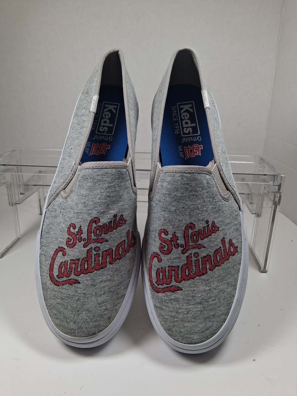 Keds MLB St. Louis Cardinals Women's Gray Slip-On Flats Shoes US 6 M